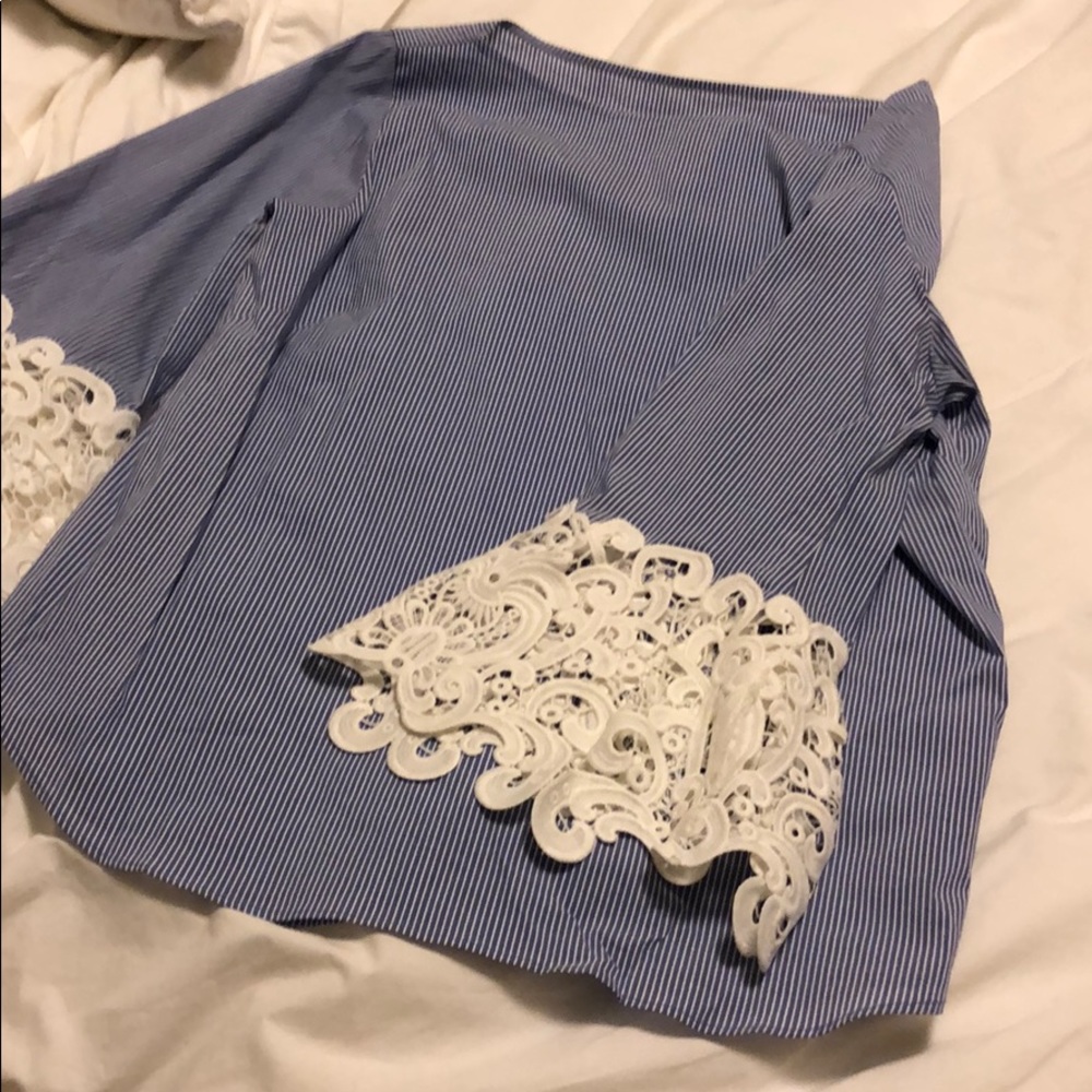 Zara boat neck top with lace sleeves